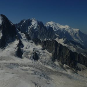 3 cols J2 (10) 3 cols J2 (10)