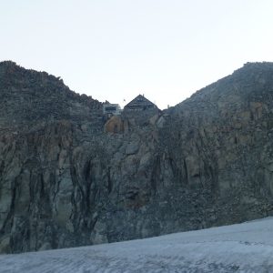 3 cols J3 (4) 3 cols J3 (4)
